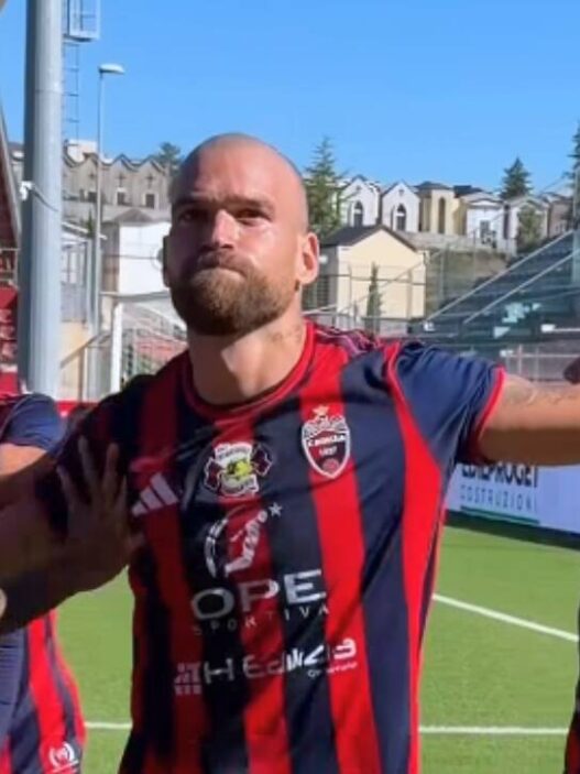 L'Aquila vince il derby contro il Teramo grazie alla doppietta di Sparacello