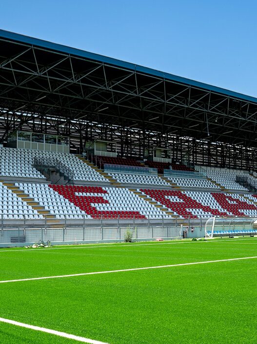 Derby d'Abruzzo: Teramo e Giulianova si preparano all'atteso scontro