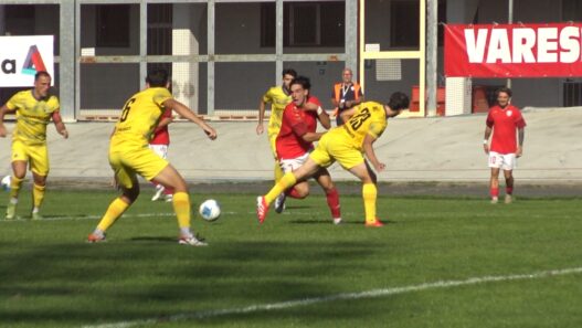 Varese-Lentigione 1-1: Mangano decisivo, arbitro sotto accusa