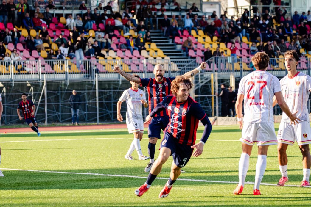 L'Aquila, rimonta e primato consolidato: vittoria da grande squadra