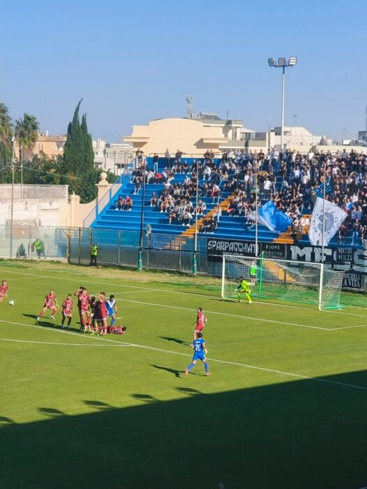 Serie D: il Brindisi travolge l'Aversa 3-0