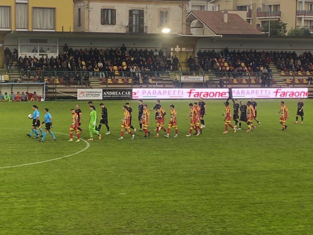 Recanatese, ufficiale l'ingaggio del difensore Nicola Vecchio