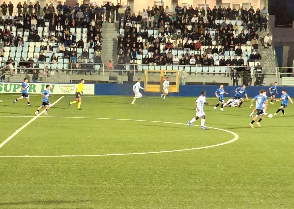 Serie D: Virtus Francavilla capolista, battuto il Manfredonia 2-0
