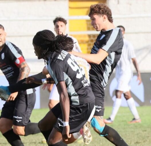 Virtus Francavilla, il bis di Rocco e Ajello. Ignoffo (Gravina): "Errori banali"