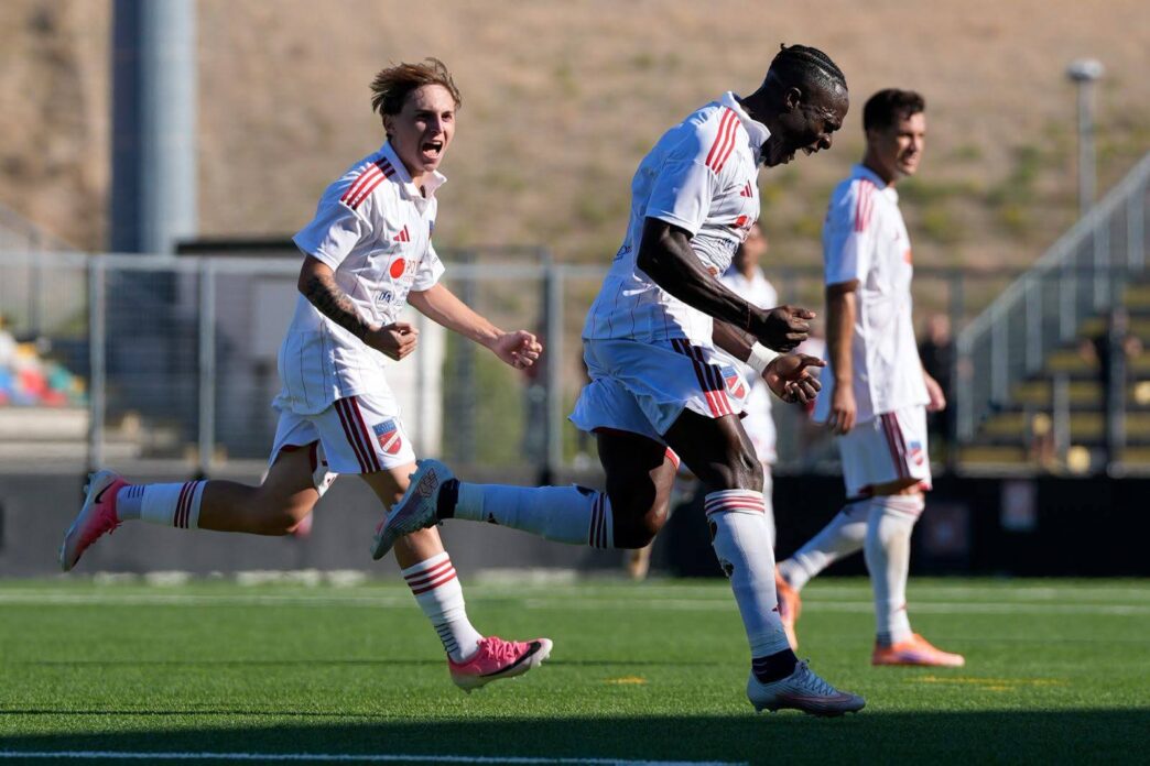 Teramo travolge la Vigor Senigallia in un pirotecnico 6-4