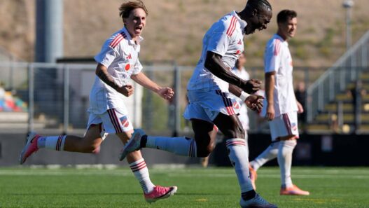 Teramo travolge la Vigor Senigallia in un pirotecnico 6-4