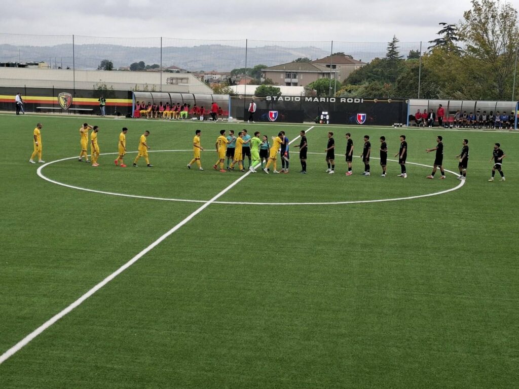 Recanatese, beffata nel recupero: la classifica si complica
