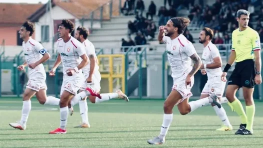 Serie D, la decima giornata del Girone F: derby e sfide decisive