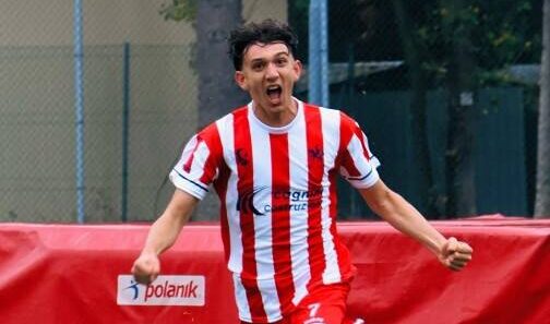 Tomassini, il giovane centrocampista che guida il Camerino verso il centenario