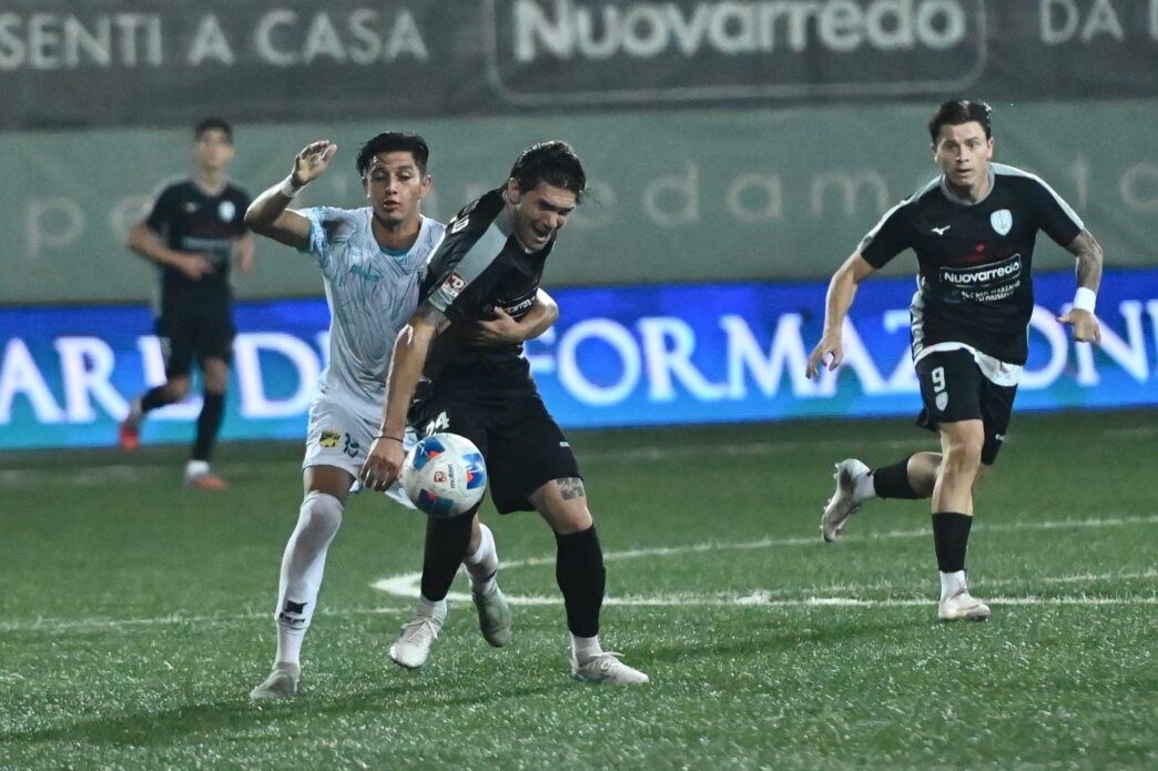 Virtus Francavilla, sesto successo su sette gare: Fernandez predica calma